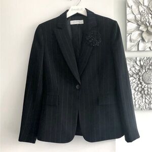 TAHARI Pinstripe Suit Jacket